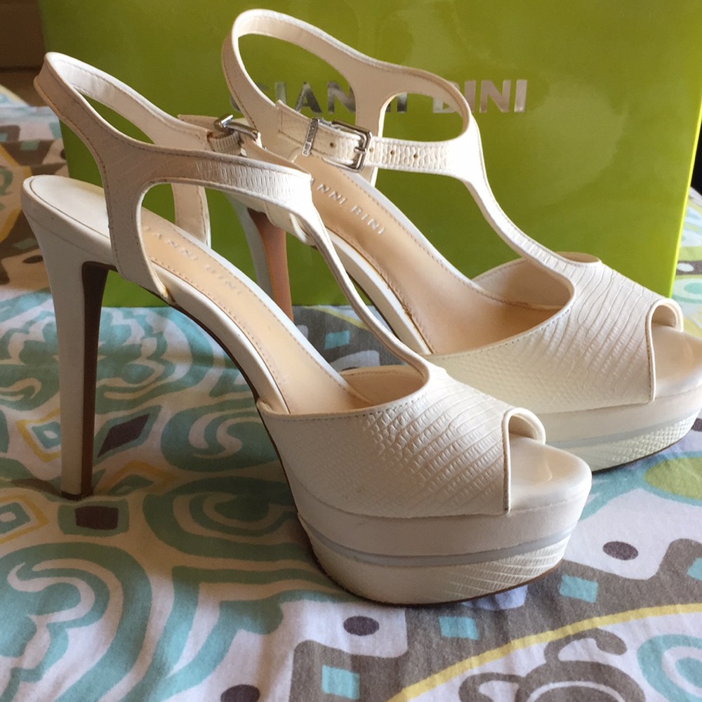 Gianni Bini Ivory Heels (Bridal) size 7.5